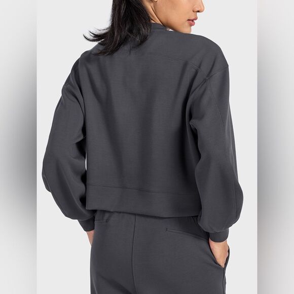 Gray Cropped Crewneck Round Neck Drop Shoulder Sports Top​ - Picture 2 of 3